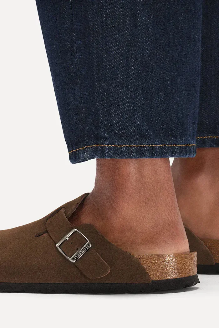 Birkenstock чехли дамски от велур Boston SFB LEVE кафяви 1031637