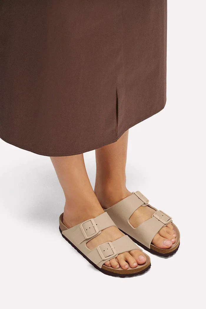 Birkenstock чехли с равна подметка дамски Arizona Birko-Flor бежови 1031510