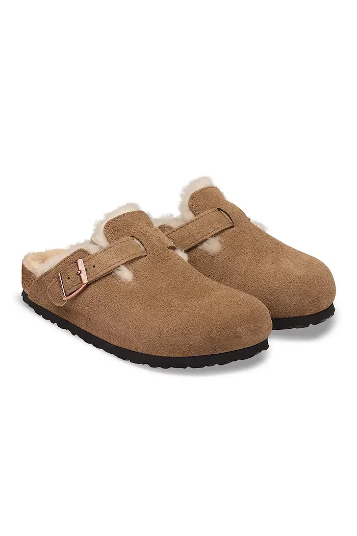 Birkenstock чехли сабо дамски от велур Boston Shearling Suede Leather кафяви 1032432