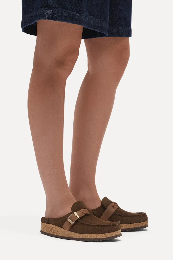 Birkenstock чехли сабо дамски от велур Buckley кафяви 1031435