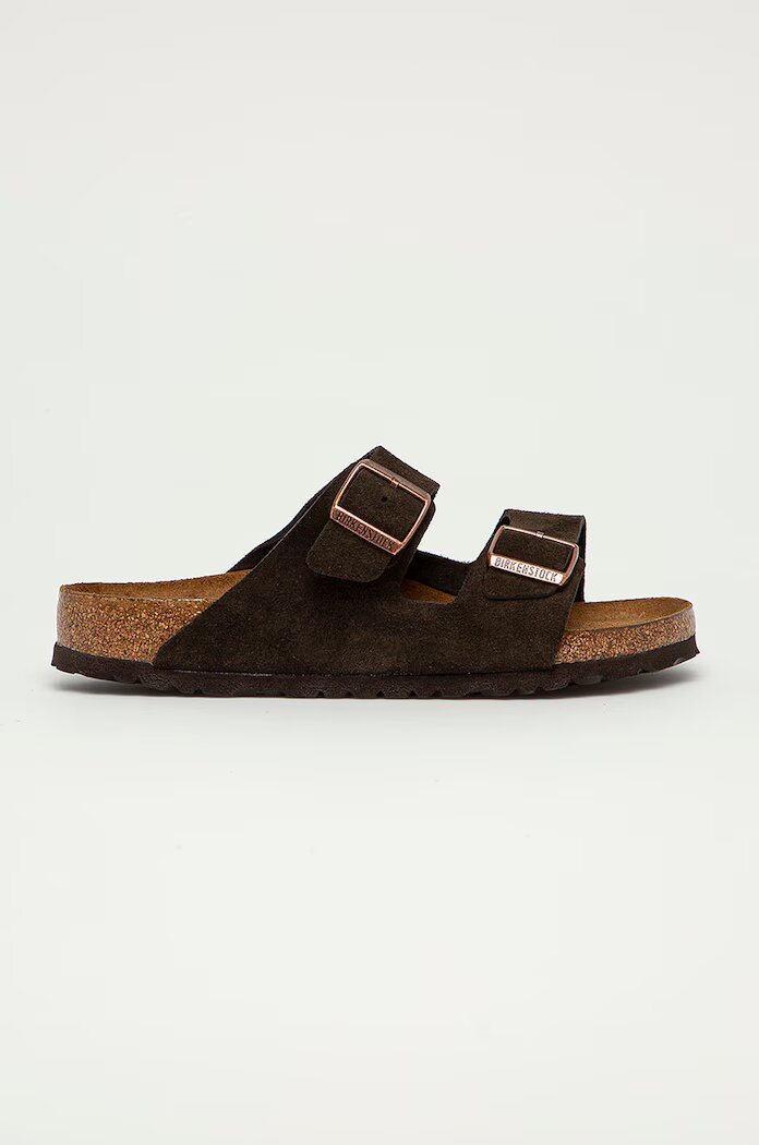 Birkenstock Велурени чехли Arizona в кафяво