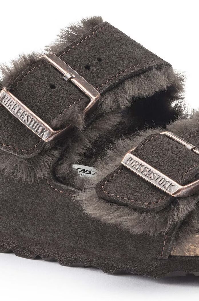 Birkenstock Велурени чехли Arizona в кафяво 1020528