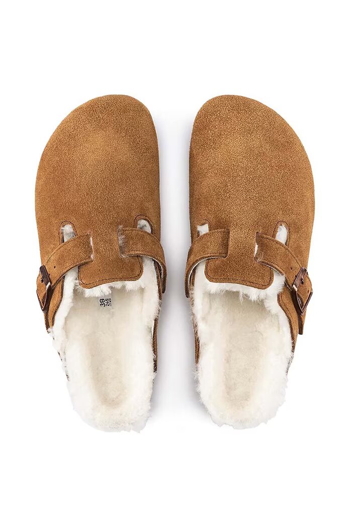 Birkenstock Велурени чехли в кафяво