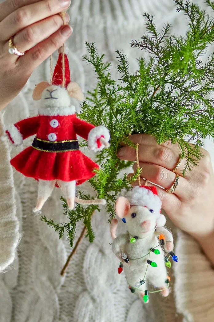 Bloomingville Декоративна висулка Peo Ornament (2 броя)