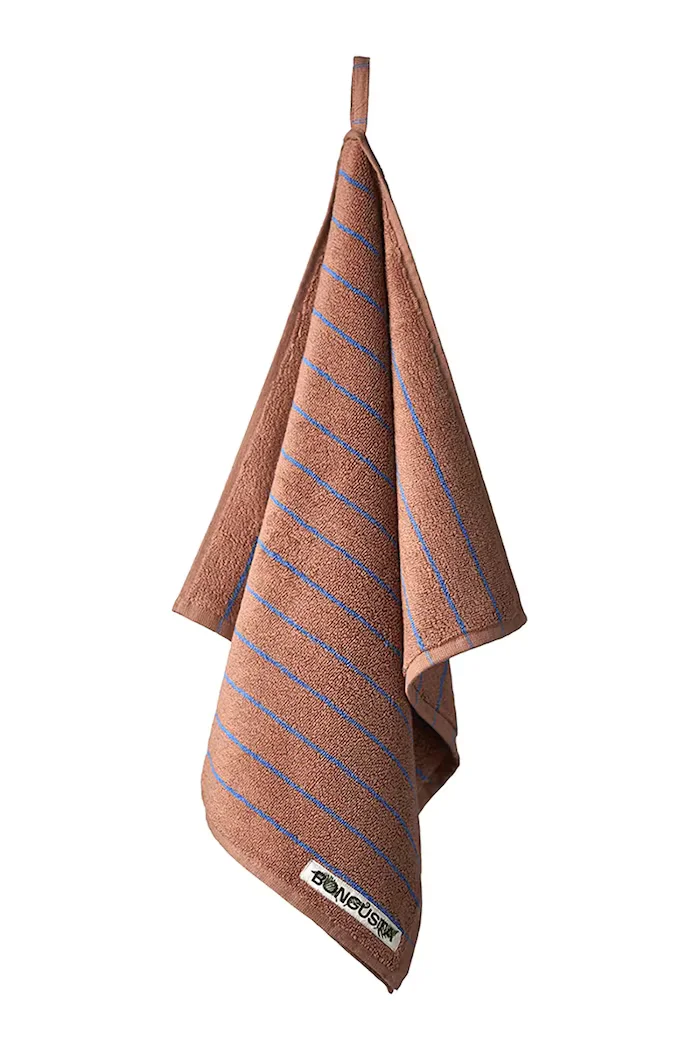 bongusta Малка памучна кърпа Naram 50 x 80 cm в кафяво