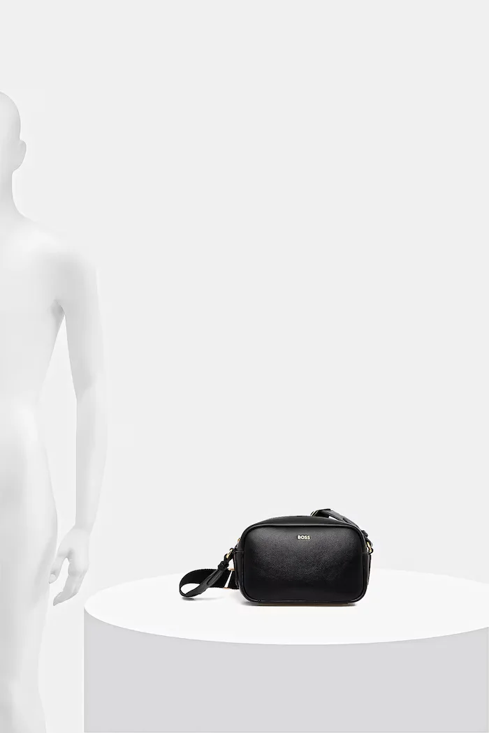 BOSS чанта crossbody дамска Sandy Crossbody черна 50547765