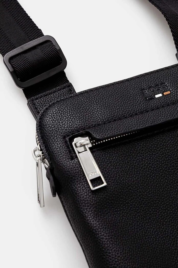 BOSS Чанта през рамо Ray_S zip env N. в черно 50536477