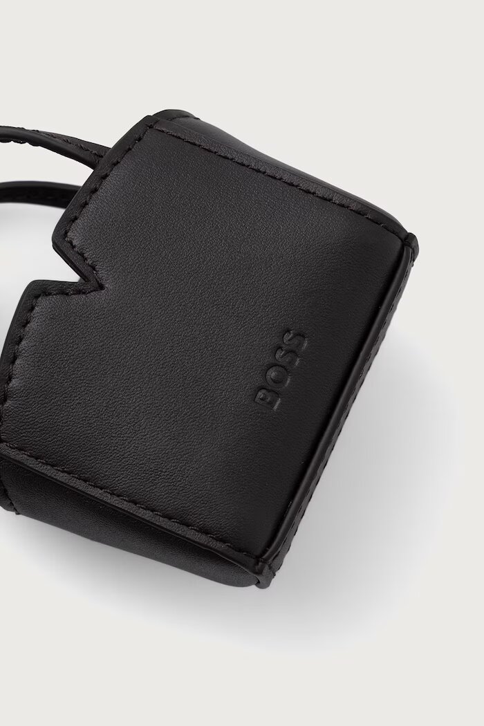 BOSS ключодържател дамски от кожа Revers Charm 50573399