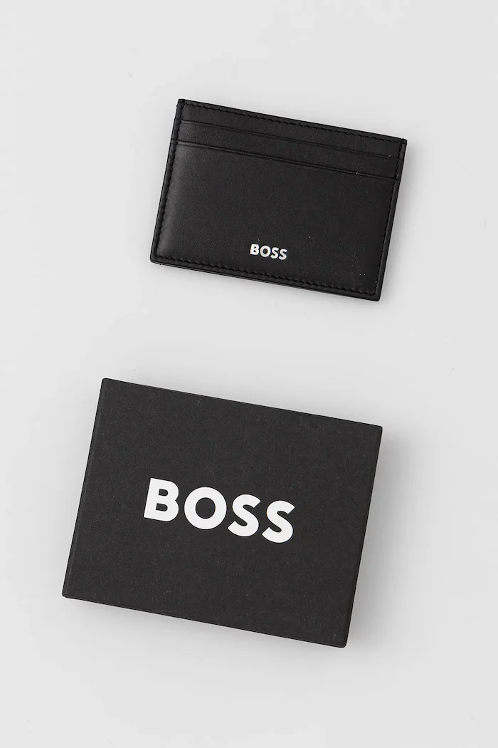 BOSS Кожен калъф за карти Randy_Cardholder в черно 50546166