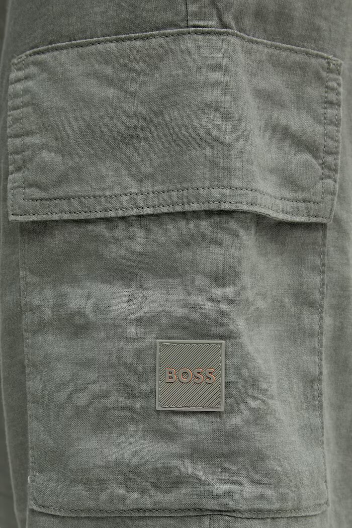 BOSS Orange къс панталон карго мъжки с лен сив със стандартна талия 50559366