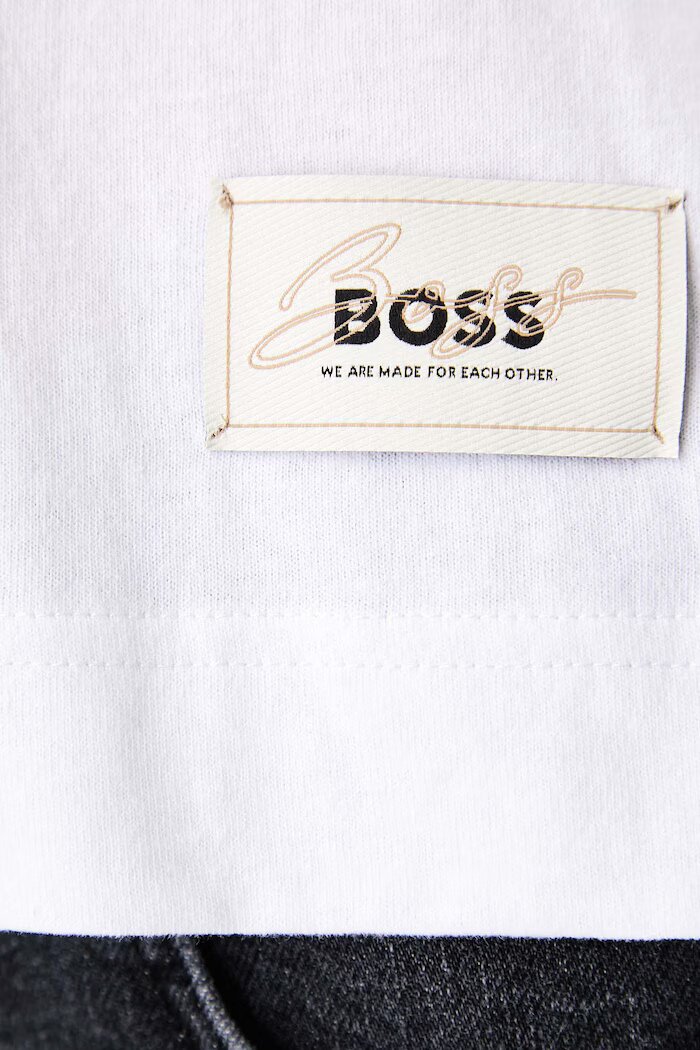 BOSS Orange уголемена тениска дамска от памук C_Eleisure бяла 50570072