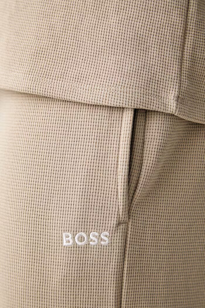 BOSS спортен панталон мъжки с памук Waffle Pants бежов със стандартна талия 50535877