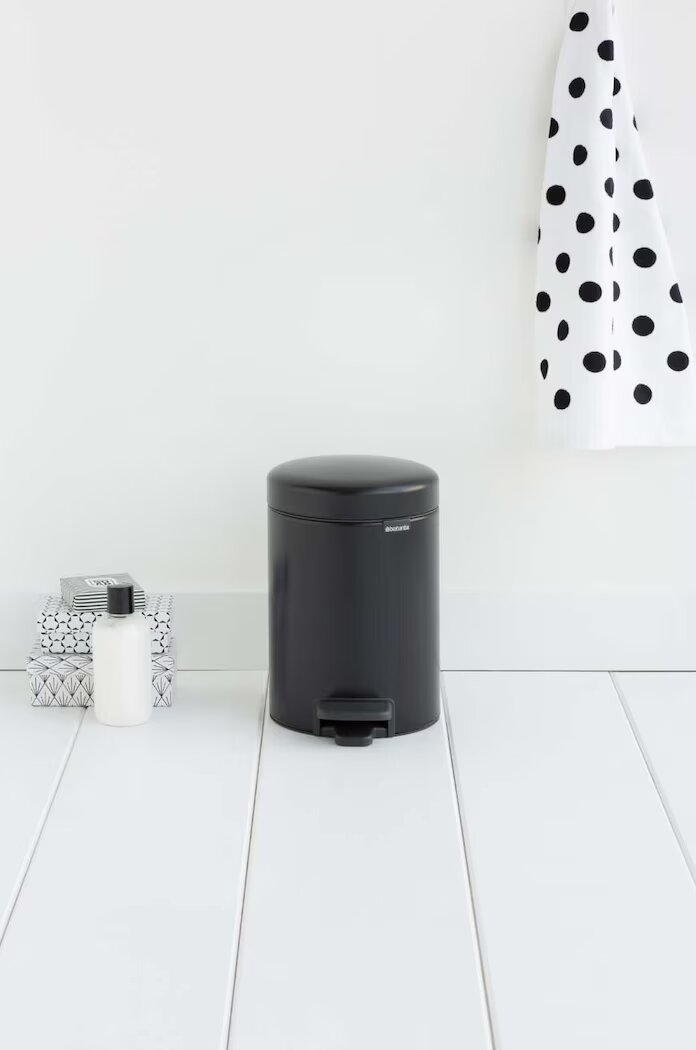 Brabantia Кошче за боклук NewIcon 3 L в черно