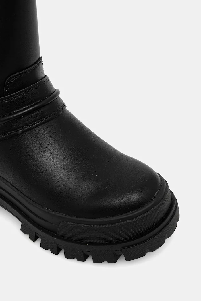 Buffalo Боти Aspha Biker Boot Hi в черно с равна подметка с изолация 1270123-BLK
