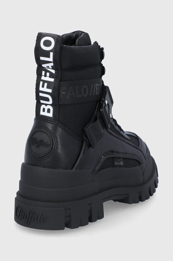 Buffalo Кубинки дамски в черно с платформа с изолация