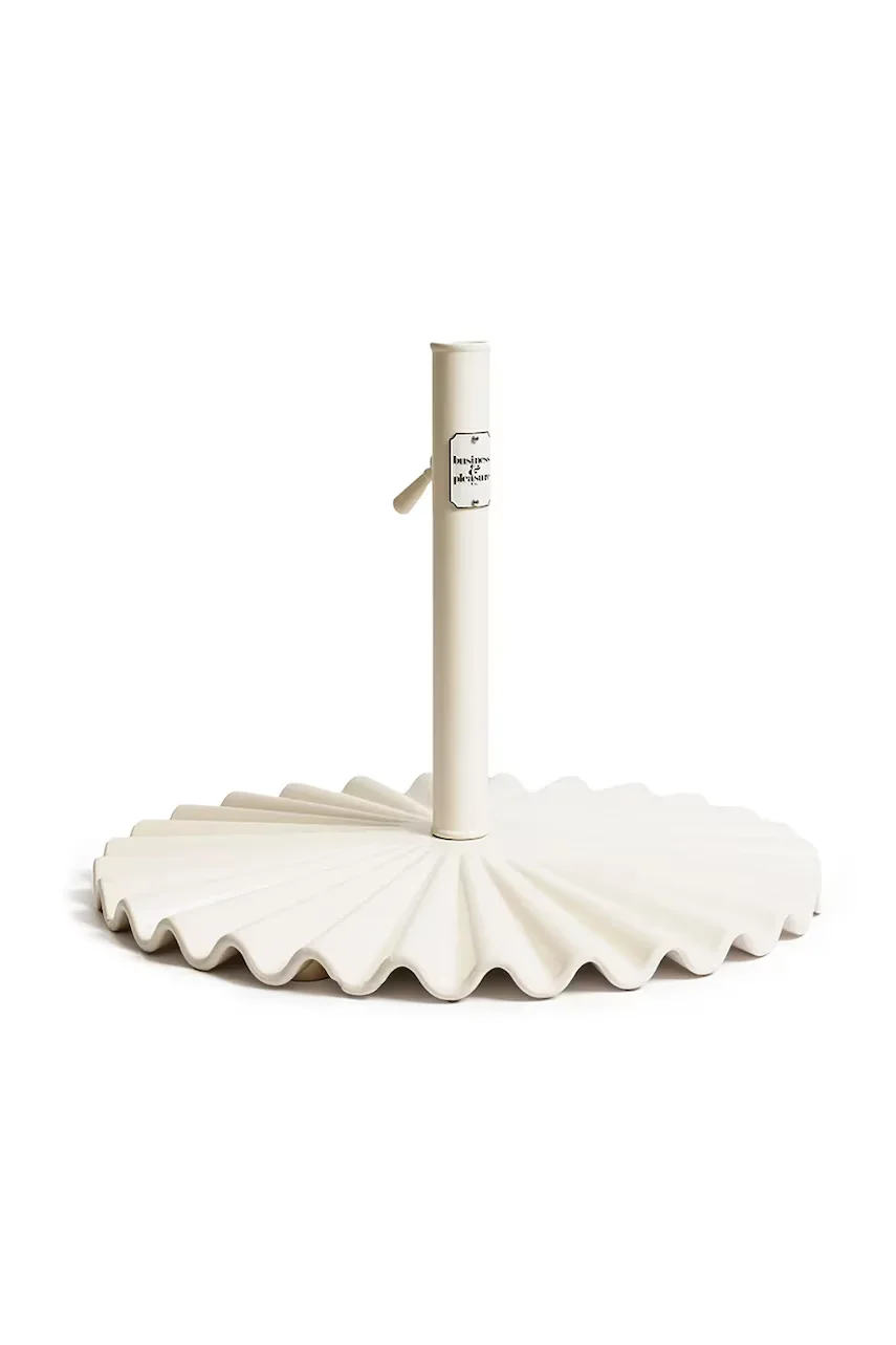 Business & Pleasure Co. Стойка за градински чадър Clamshell Base 25 kg