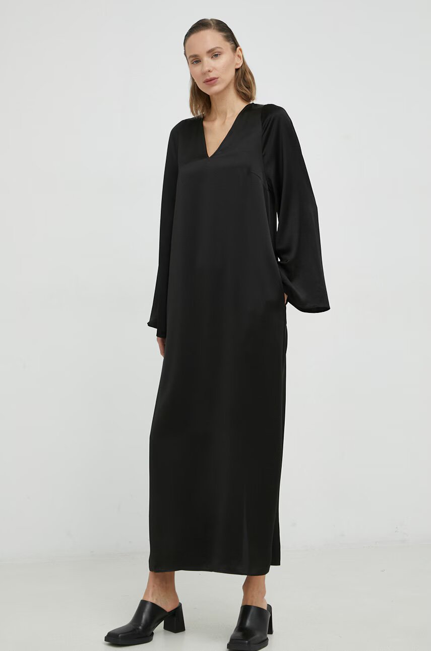 By Malene Birger Рокля Brynn