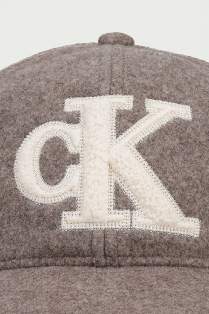 CALVIN KLEIN бейзболна шапка дамска бежова LV04F5092G