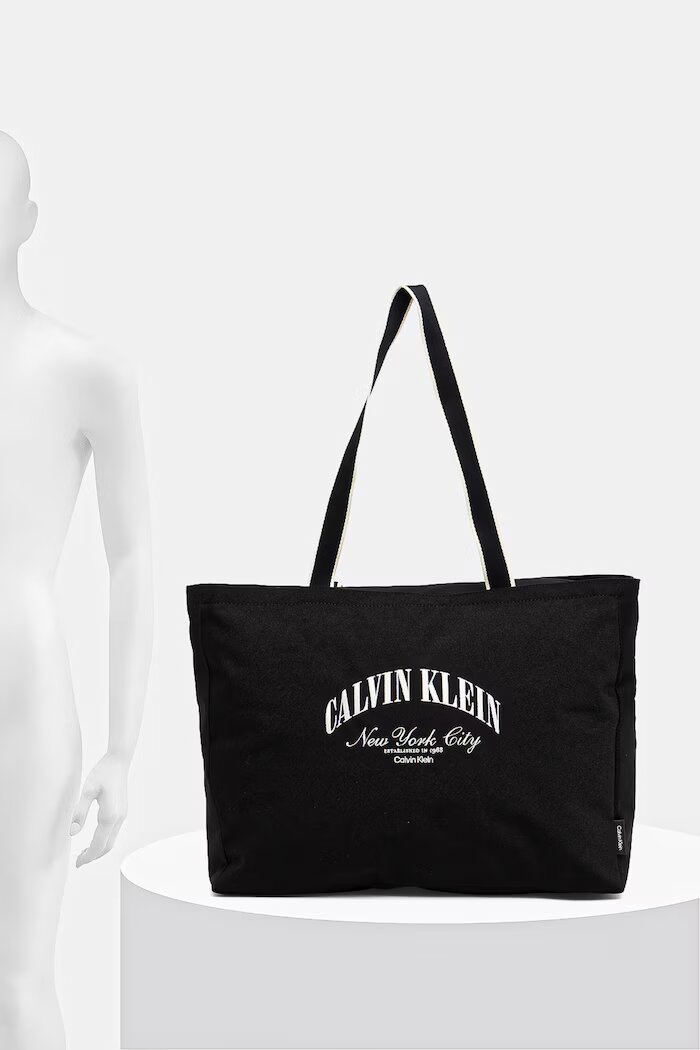 CALVIN KLEIN чанта черна LV04D3348G