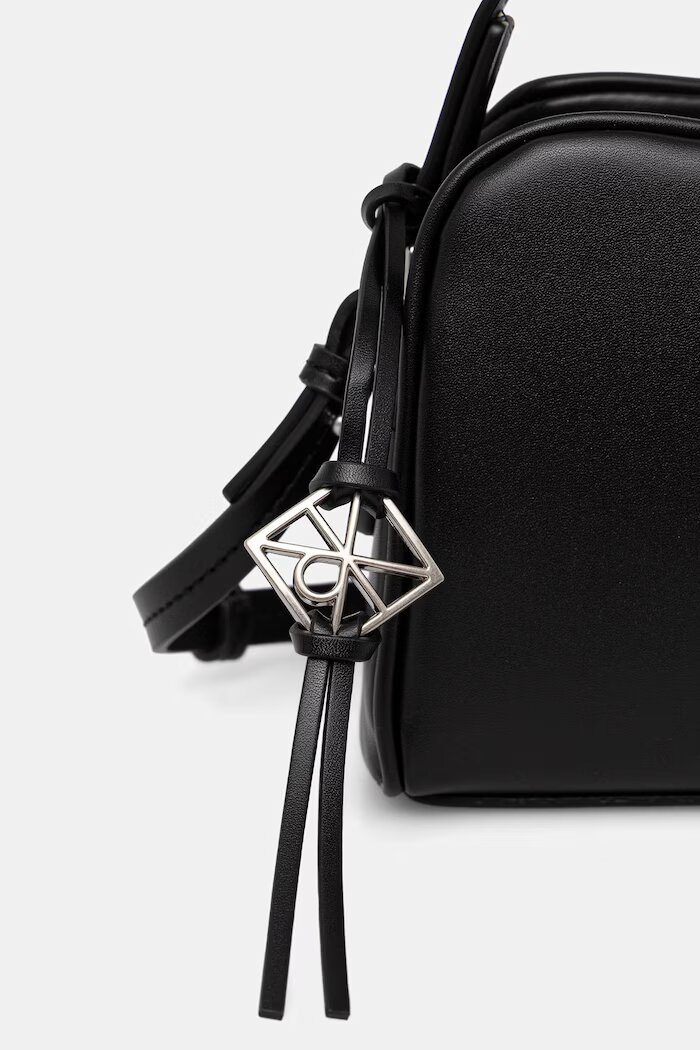 CALVIN KLEIN чанта crossbody дамска черна LV04F3370G
