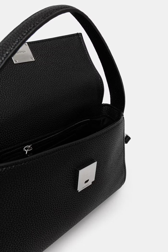 CALVIN KLEIN чанта crossbody дамска от имитация на кожа черна LV04F3425G