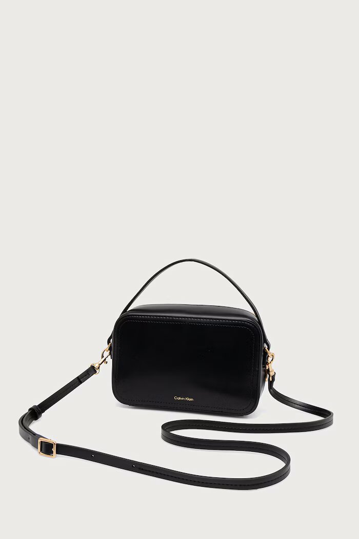 CALVIN KLEIN чанта crossbody дамска от имитация на кожа черна LV04F3678G