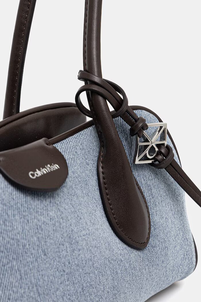 CALVIN KLEIN чанта дамска от деним синя LV04F3830G