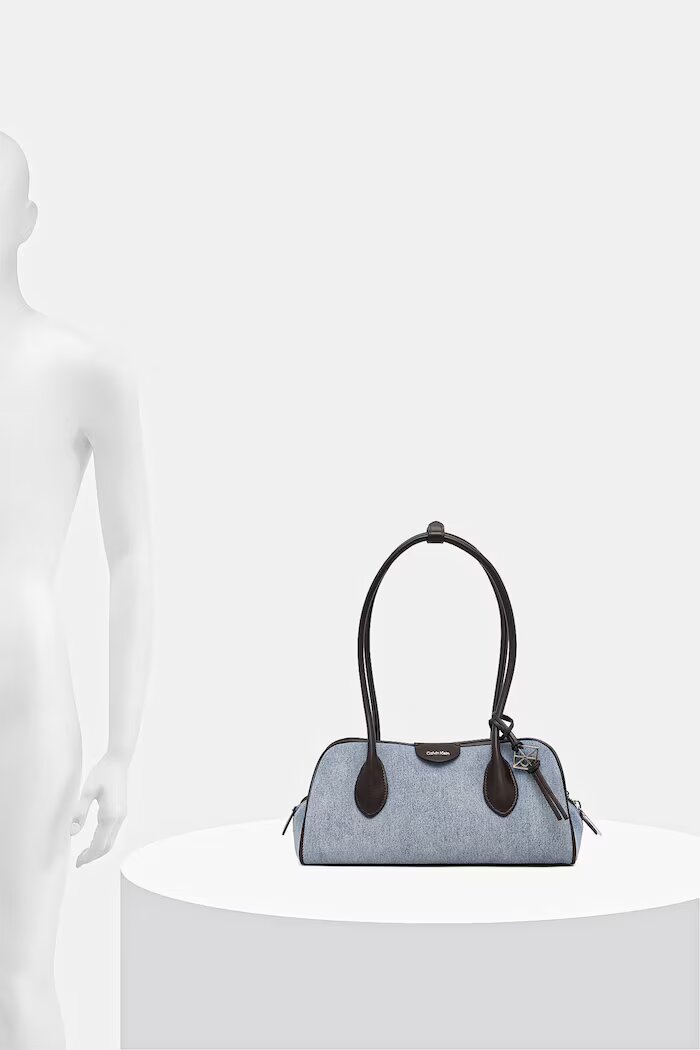 CALVIN KLEIN чанта дамска от деним синя LV04F3830G
