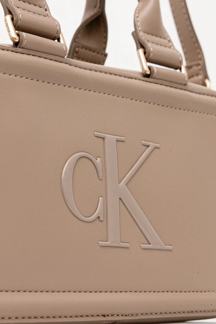 CALVIN KLEIN чанта дамска от имитация на кожа бежова LV04F3411G