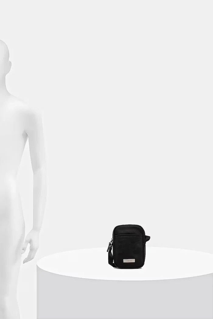 CALVIN KLEIN чанта през рамо мъжка черна LV04D3233G