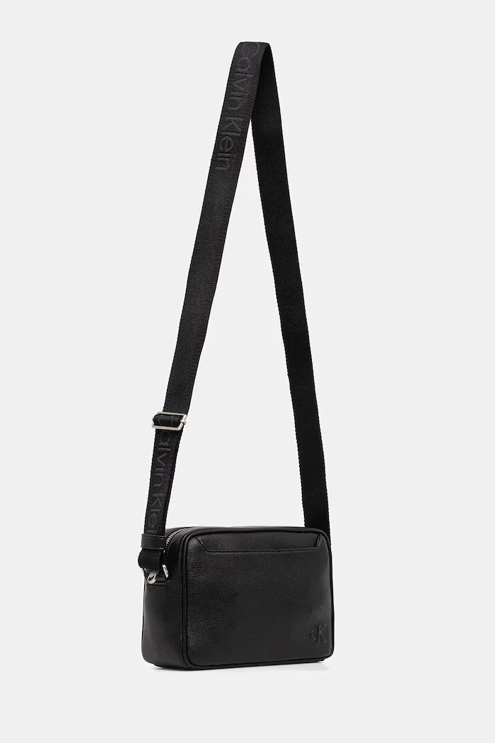 CALVIN KLEIN чанта през рамо мъжка от имитация на кожа черна LV04D3129G