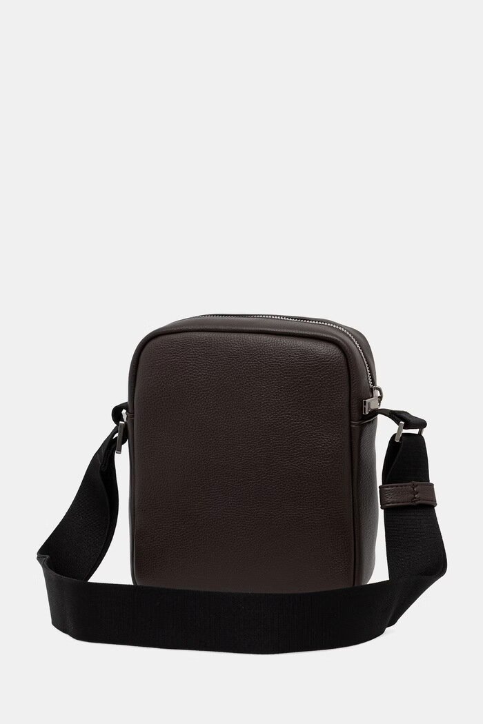 CALVIN KLEIN чанта през рамо мъжка от имитация на кожа кафява LV04D3160G