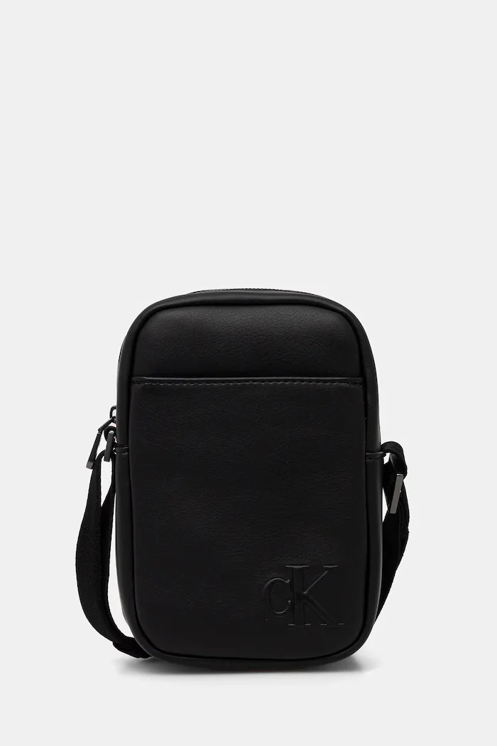 CALVIN KLEIN Чанта през рамо в черно LV04D3279G