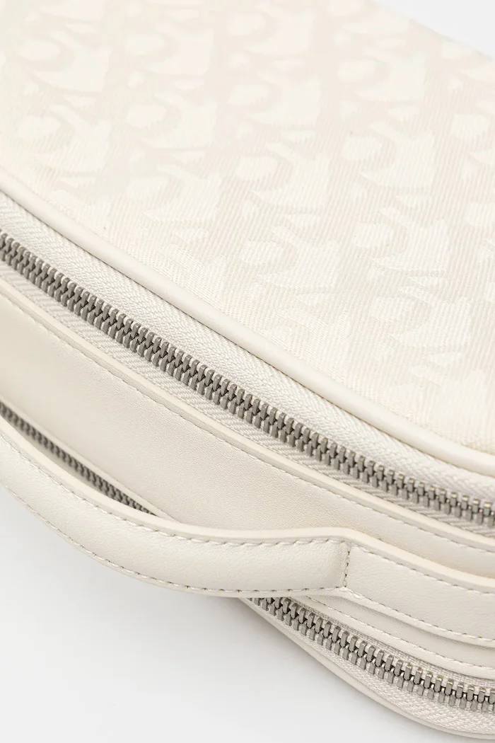 CALVIN KLEIN Чанта в бежово LV04K3185G