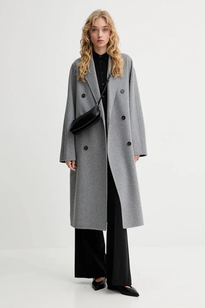 CALVIN KLEIN Чанта в черно LV04F1046G