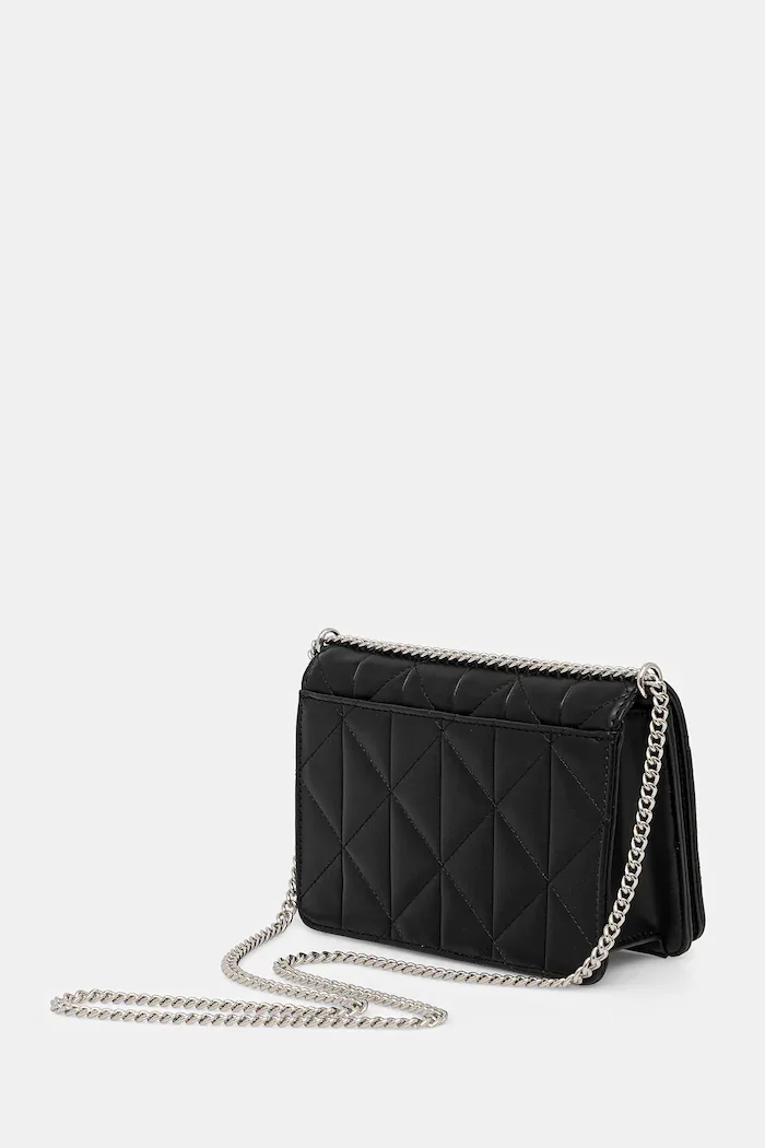 CALVIN KLEIN Чанта в черно LV04F3321G