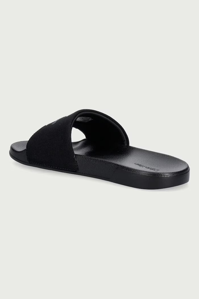 CALVIN KLEIN чехли дамски ESS SLIDE CV WN черни HW0HW02958