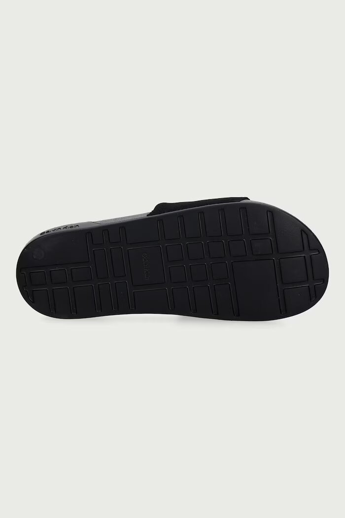 CALVIN KLEIN чехли дамски ESS SLIDE CV WN черни HW0HW02958