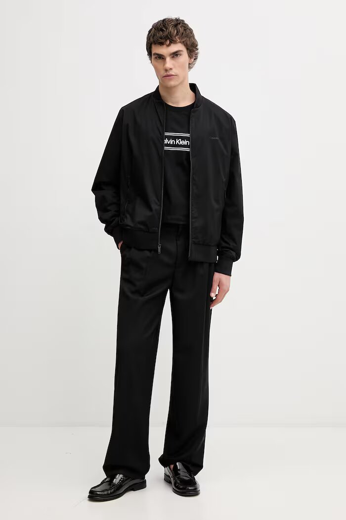 CALVIN KLEIN черен LV040FM512