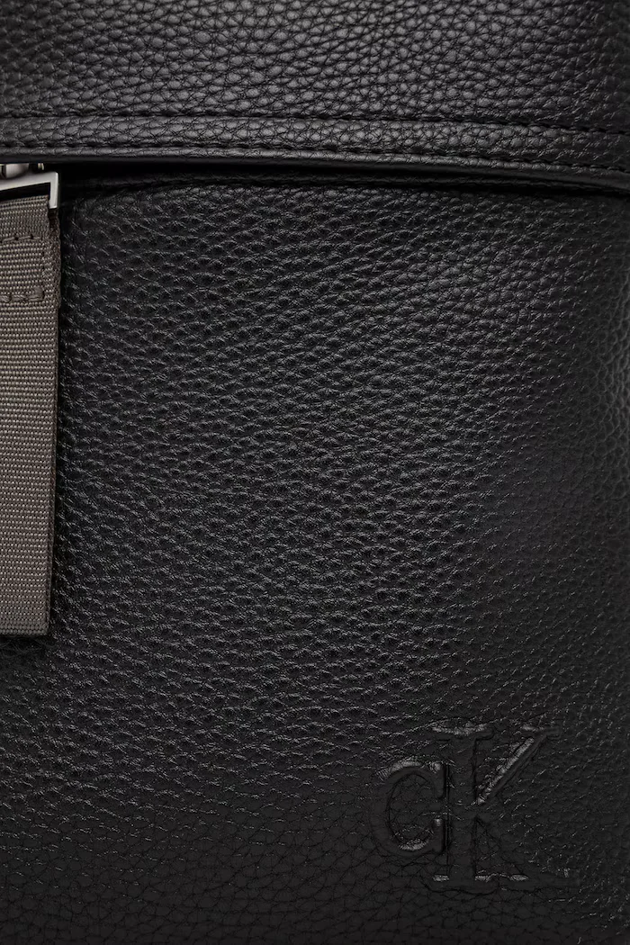 CALVIN KLEIN JEANS Чанта през рамо мъжка в черно LV04G3080G