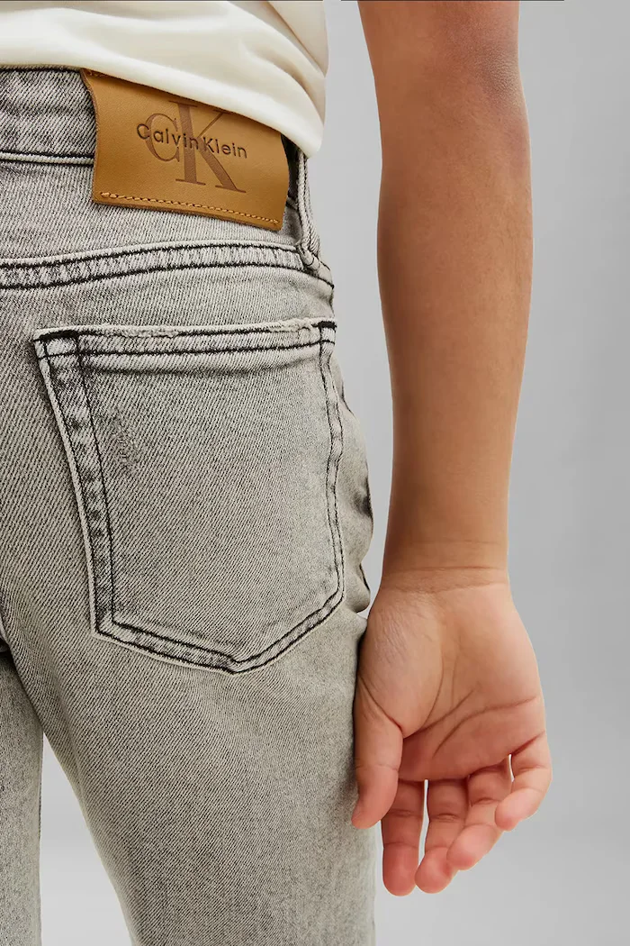 CALVIN KLEIN JEANS дънки straight за деца STRAIGHT сиви LVCKTJC18B