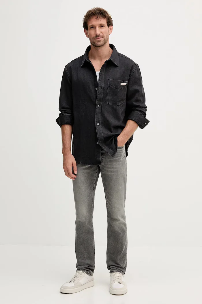 CALVIN KLEIN JEANS Дънкова риза в черно със стандартна кройка с класическа яка LV04RD765G