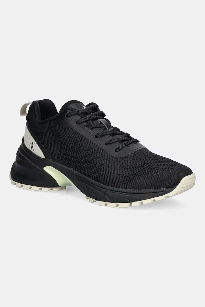 CALVIN KLEIN JEANS Маратонки HIKE RUNNER MG TECH KNIT в черно YW0YW01856