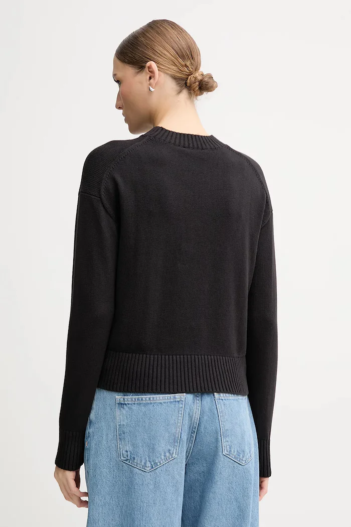 CALVIN KLEIN JEANS Памучен пуловер в черно LV047D351G