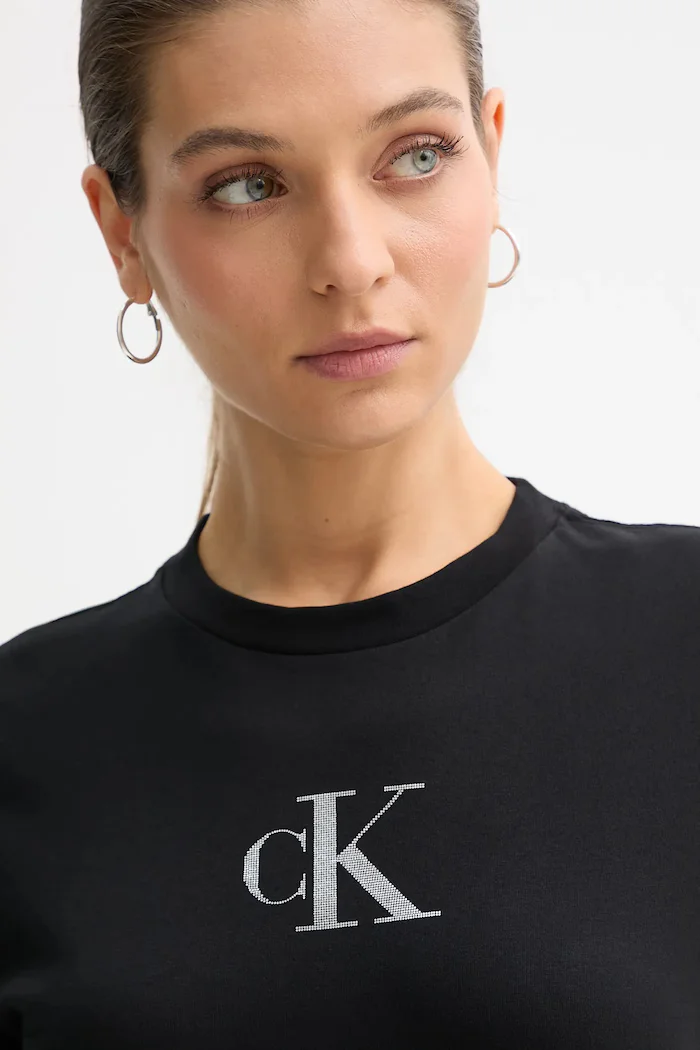 CALVIN KLEIN JEANS Памучна тениска дамска в черно LV047E804G