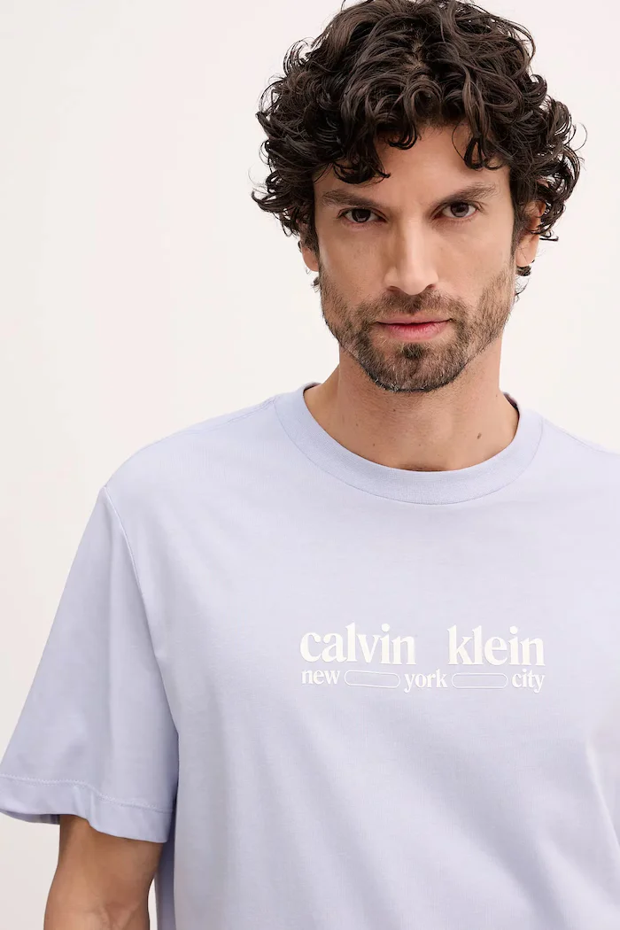 CALVIN KLEIN JEANS Памучна тениска в синьо с принт LV14RE831G