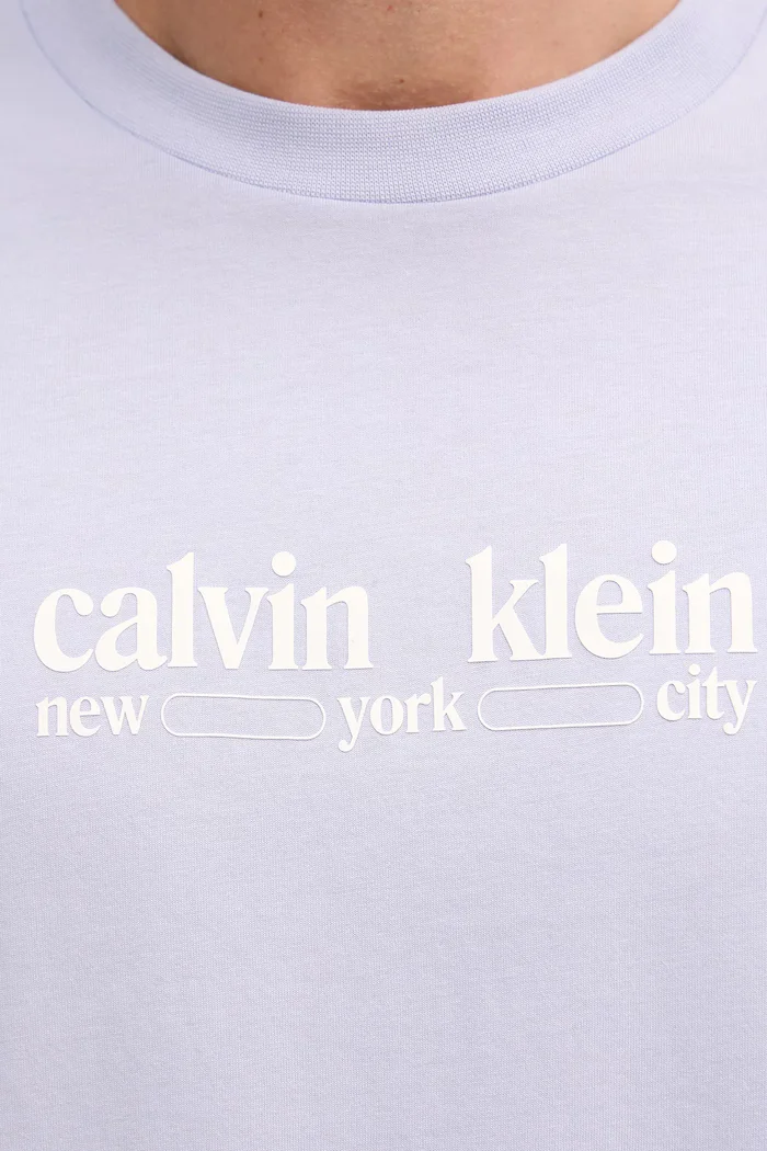 CALVIN KLEIN JEANS Памучна тениска в синьо с принт LV14RE831G