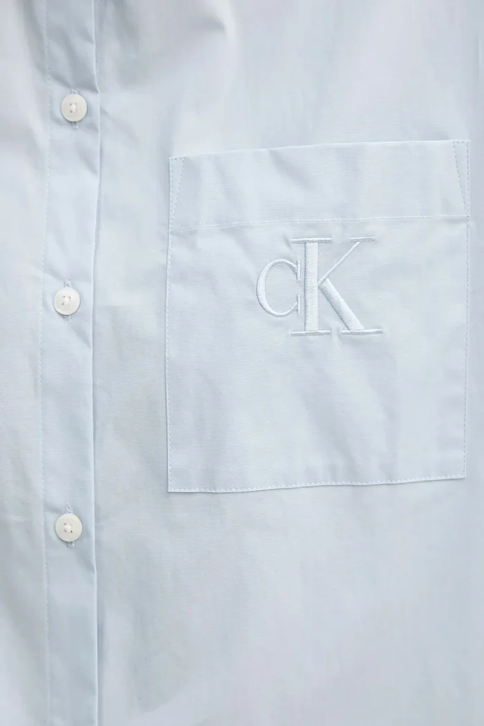 CALVIN KLEIN JEANS Риза дамска в бяло със свободна кройка с класическа яка LV047C143G