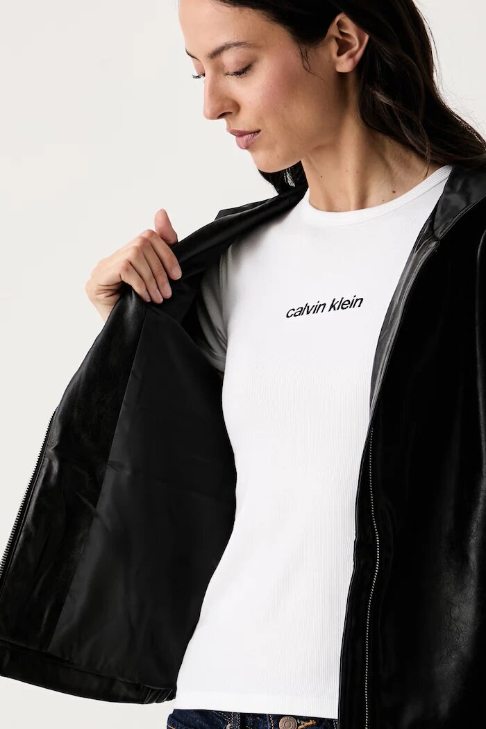 CALVIN KLEIN JEANS яке дамско черно LV047G516G