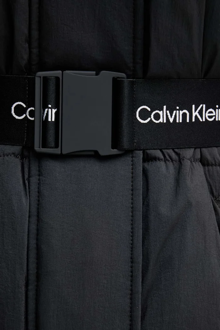 CALVIN KLEIN JEANS Яке в черно зимен модел LV047D507G